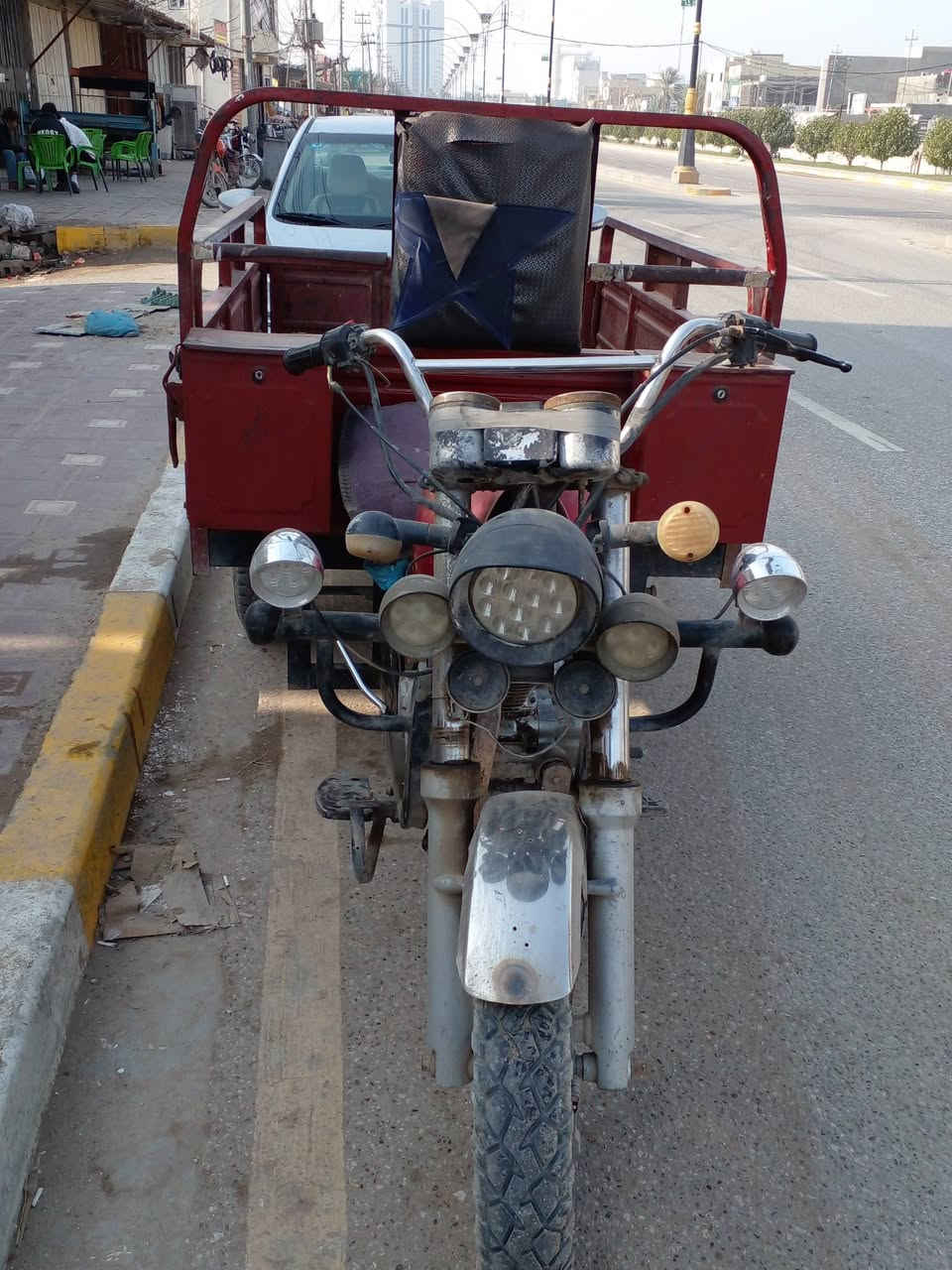 سلام عليكم ستوته لبيع موديل 14وراق أصولي سعر واحد و٤٠٠وبيه مجال رقم الهاتف***********
