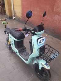 دراجه شحن MR9 كوريا المديل 2025 مستخدم لمده شهرين الاستفسار على الرقم ...