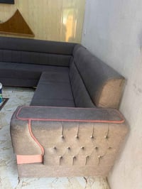 ديوان • نظيف جداً • ١٥ مقعد