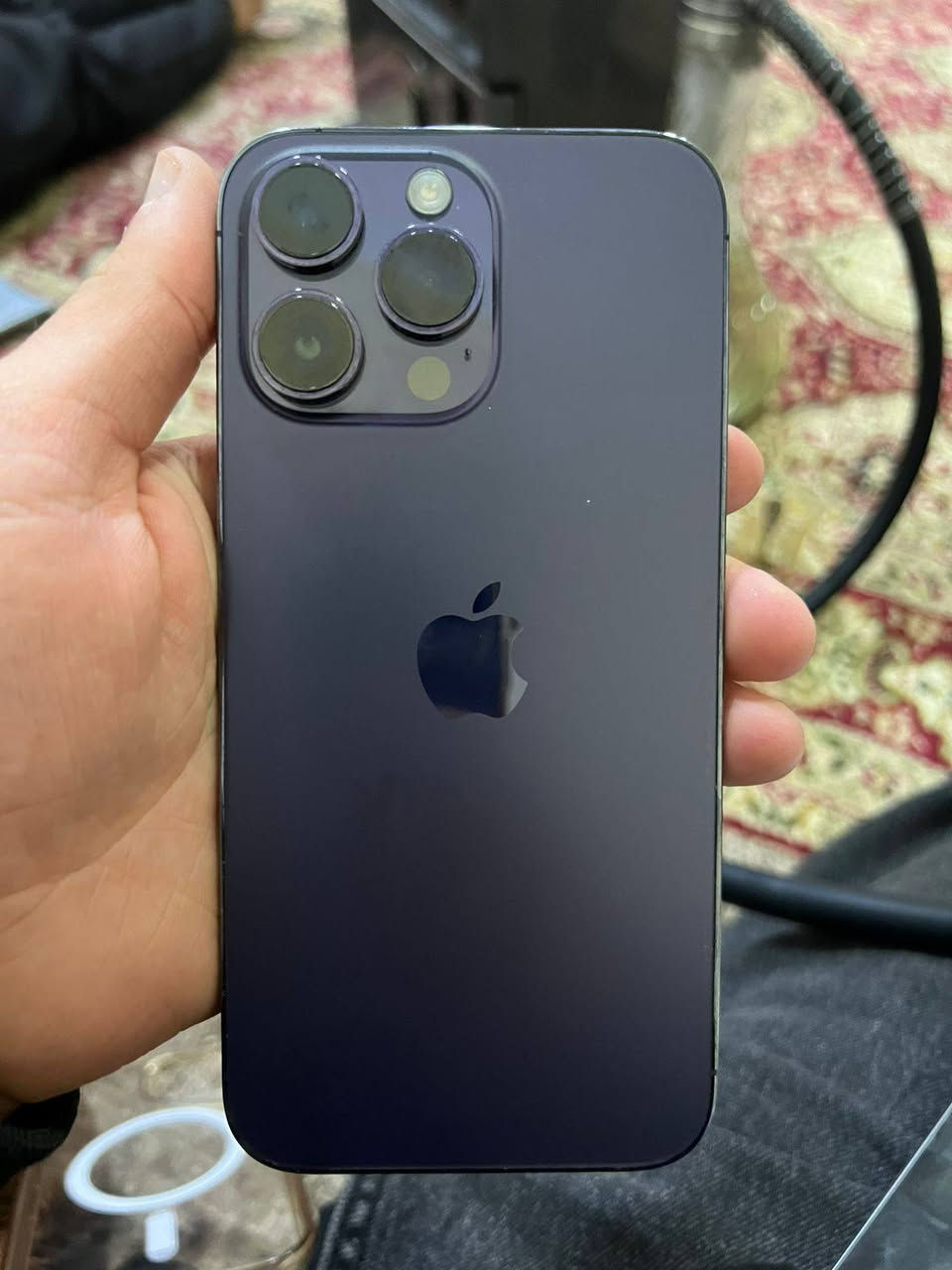 14 برو ماكس 
ذاكرة 256
بطارية 85 
شريحة إلكترونية 
***********
***********
