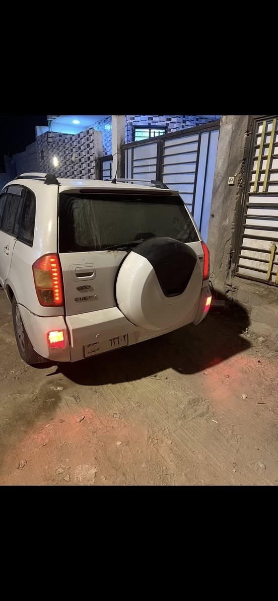 السلام عليكم تيكو ٢٠١٣( رقم صدامي ورثه ب اسمنه ) تبريد شغال ثلج مكينه بلاديه حلوه لا تبخير ولا شي شرط فحص سياره كلشي مبدل بيه جديد موزلات عبوه كامله لايتات جدد عينه صينيه درام شفتات بس بيه خياس بالبيبان السعر ٢٥ ورقه العنوان البصره الرقم *********** واذا اكو مراوس اراوس بقديم
