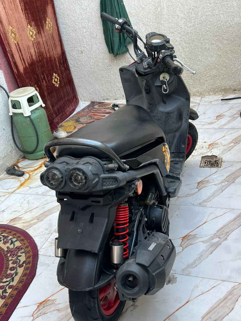 🔥 دراجة سكنس جبلي للبيع – فرصة ما تتعوض 🔥

الدراجة نظيفة جداً ومعدلة ومناسبة للمشي والسفر.
المواصفات والتزويد:

- بلاد
- محرك 58 ونص
- بركات
- كلاجات رياضي 
- الدراجه مال بيت
- ماعوزه ربع انذب عليها 

الدراجة شلعة ومعدلة خير من الله، وصالهة شهرين فقط طالعة من الرمبة يعني شبه جديدة وما بيها أي مشاكل.
المشي مالتهة مرتب وثابت وتصلح للاستخدام اليومي.

💰 السعر: 1500 وبيها مجال 

📍 العنوان: البصرة –ام النعاج
📞 للتواصل: ***********

ملاحظة: الشراي يراسلني خاص، والمو شراي رجاءً لا يكسر بالسعر.
