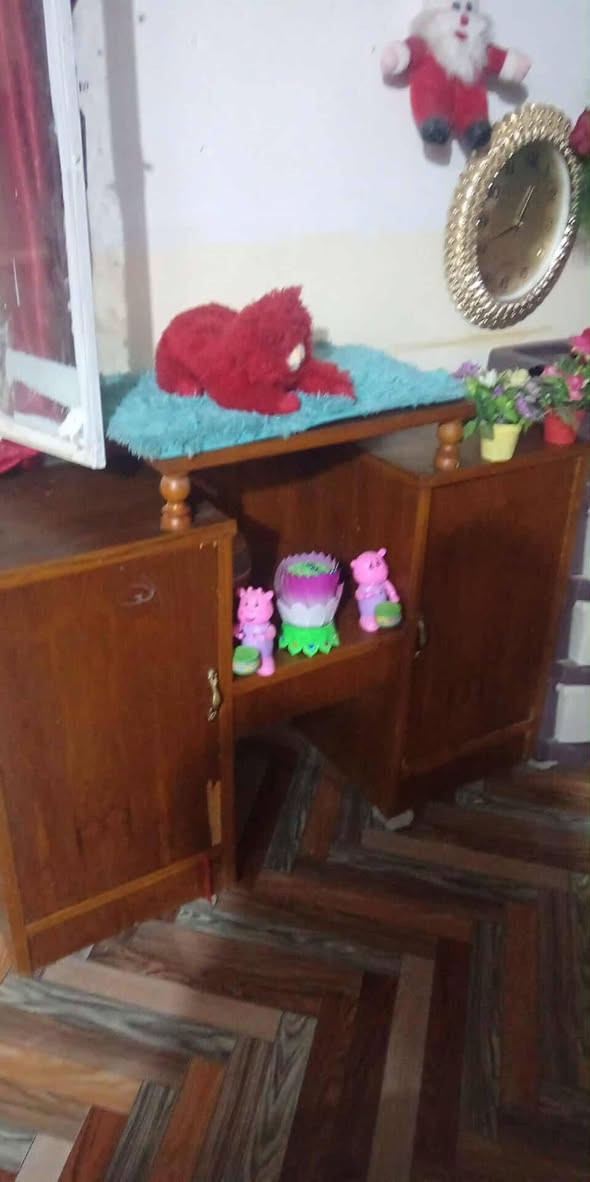 قرفه البيع نضيفه السعر 550 وبيها مجال لطيبين الشراي يدخل خاص


**إذا كنت صاحب هذا الإعلان وتريد حذفه لأي سبب، رجاءا أرسل رسالة إلى الدعم الفني**