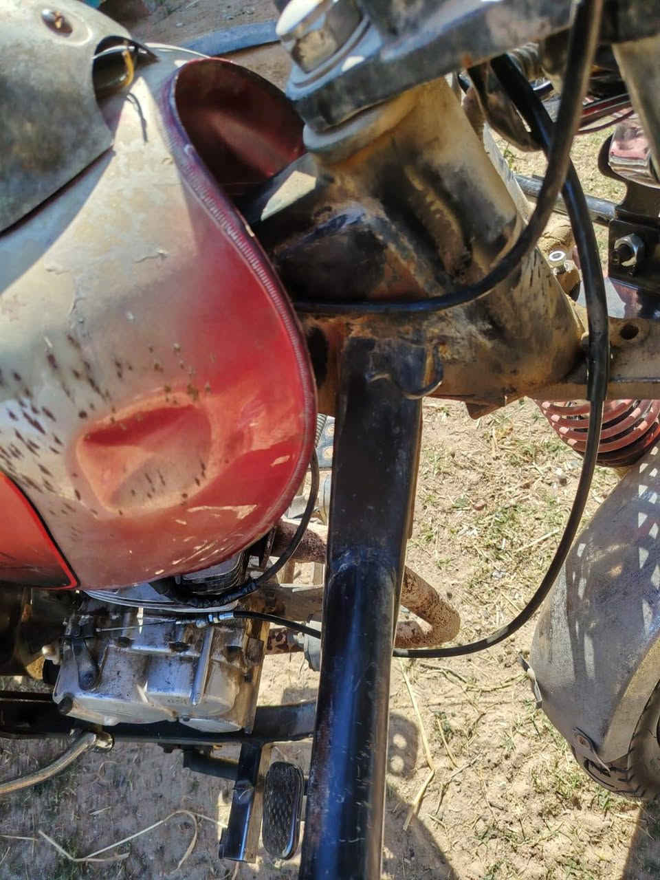 سلام عليكم ستوته للبيع كلك كلك محرك وشاصي مكفولات مكاني بابل الكفل *********** موديل 2021 السعر) (900) =***********
