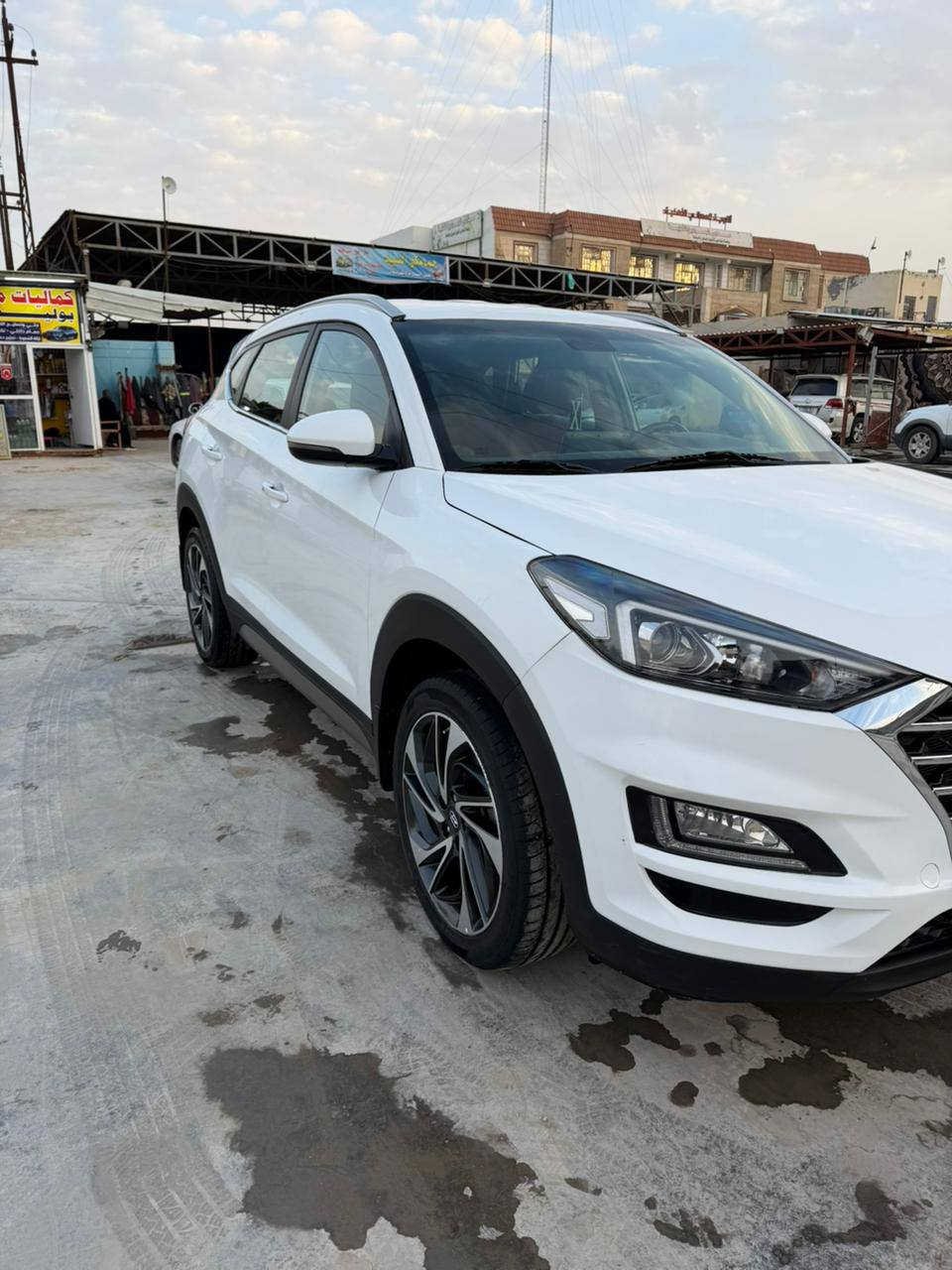 توسان موديل 2019 ماشيه 46 سياره جاهزه تخم تاير حداديه من طول لطول كله جديد باتري جديد تبريد بلادي ثلج ❄ سياره بيه تجيه صفحه تصليح لكش حلو بيع هل موجود تحي شوف بعينك مكان سياره الديوانية سنويه 30بسمي *********** سعر 125
