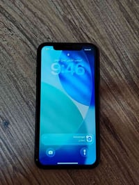 آيفون ١١ • ١٢٨ • شاشة مبدلة