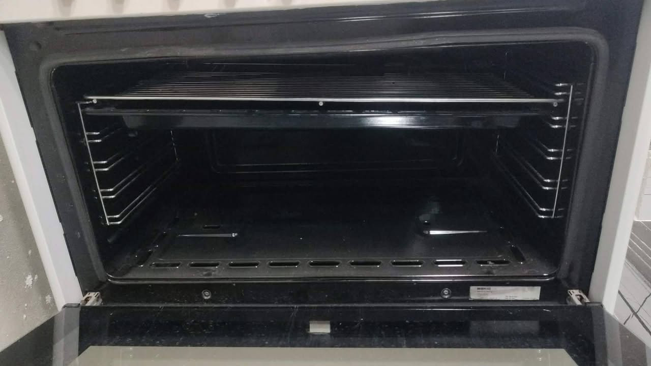 طباخ 150 قفل جديد شرط الميز 50 بي مجال قليل المكان الأيسر الاربجيه قرب جامع الشيخ سعيد النورسي


**إذا كنت صاحب هذا الإعلان وتريد حذفه لأي سبب، رجاءا أرسل رسالة إلى الدعم الفني**