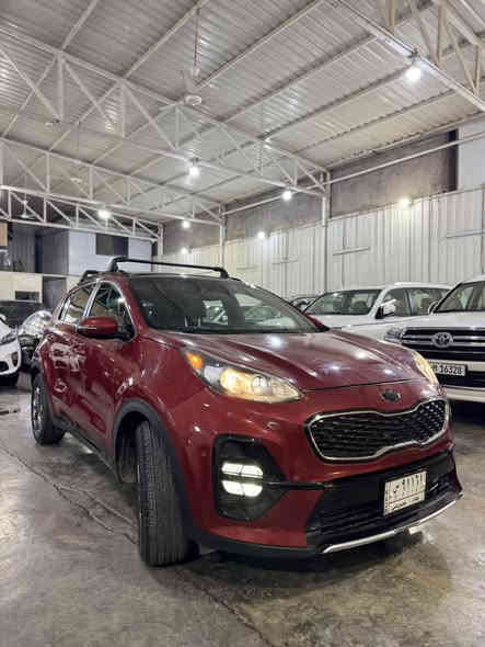 ابدأ رحلتك نحو القيادة المثالية مع معرض الدله للسيارات🚘، حيث الثقة والتفوق يلتقيان في كل تجربة قيادة. نحن نعلم أن السعر والجودة هما عوامل حاسمة في اختيار سيارتك المثالية، ولذلك نقدم لك أسعارًا تنافسية لا تُقاوِم.

الموقع📍: بغداد الكريعات شارع الوقف السني 
للاستفسار :***********
                    او 
***********

اللاستفسار عبر الواتساب ‬

النوع:كيا سبورتج 
الموديل:2021
حجم المحرك:2.400
عداد المسافه:35 الف
امريكي قطعه وحده صبغ فقط 
المواصفات:
فول 1/1
بصمه تشغيل
بصمه ابواب
بانوراما 
كشنات تدفئه
كشن كهرباء
كشنات جلد
شاشه
كامرا دواره
رادارات 360 
رادار امامي
تحديد مسار
تحكم ستيرن جهتين 
مثبت سرعه 
شاحن واير لس
سايد بريك. دكمه
اوتو هولد
فور ويل
وباقي المواصفات المعروفه
