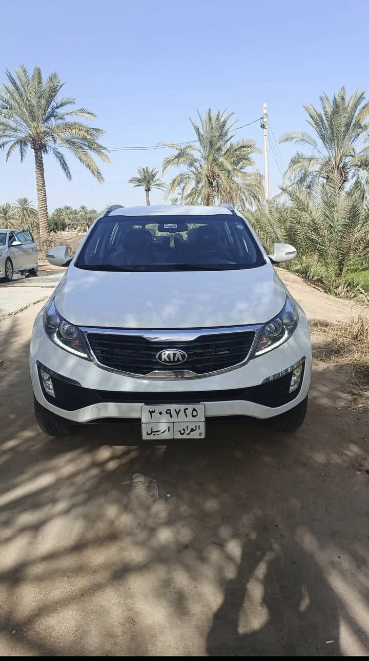 سلام عليكم للبيع سبورتج موديل 2013 وارد خليجي مواصفات عاديه تحكمات ستيرن كشن السائق كهرباء لايت لد
أشاير ب المري مكينه 2000 دوش حداديه جديده السياره كفاله عامه من الصبغ والبارد والتبديل السعر ع الاتصال ب الرقم وتدلل متواجد واتساب *********** مكاني بابل الكفل تحياتي للجميع 🫡
