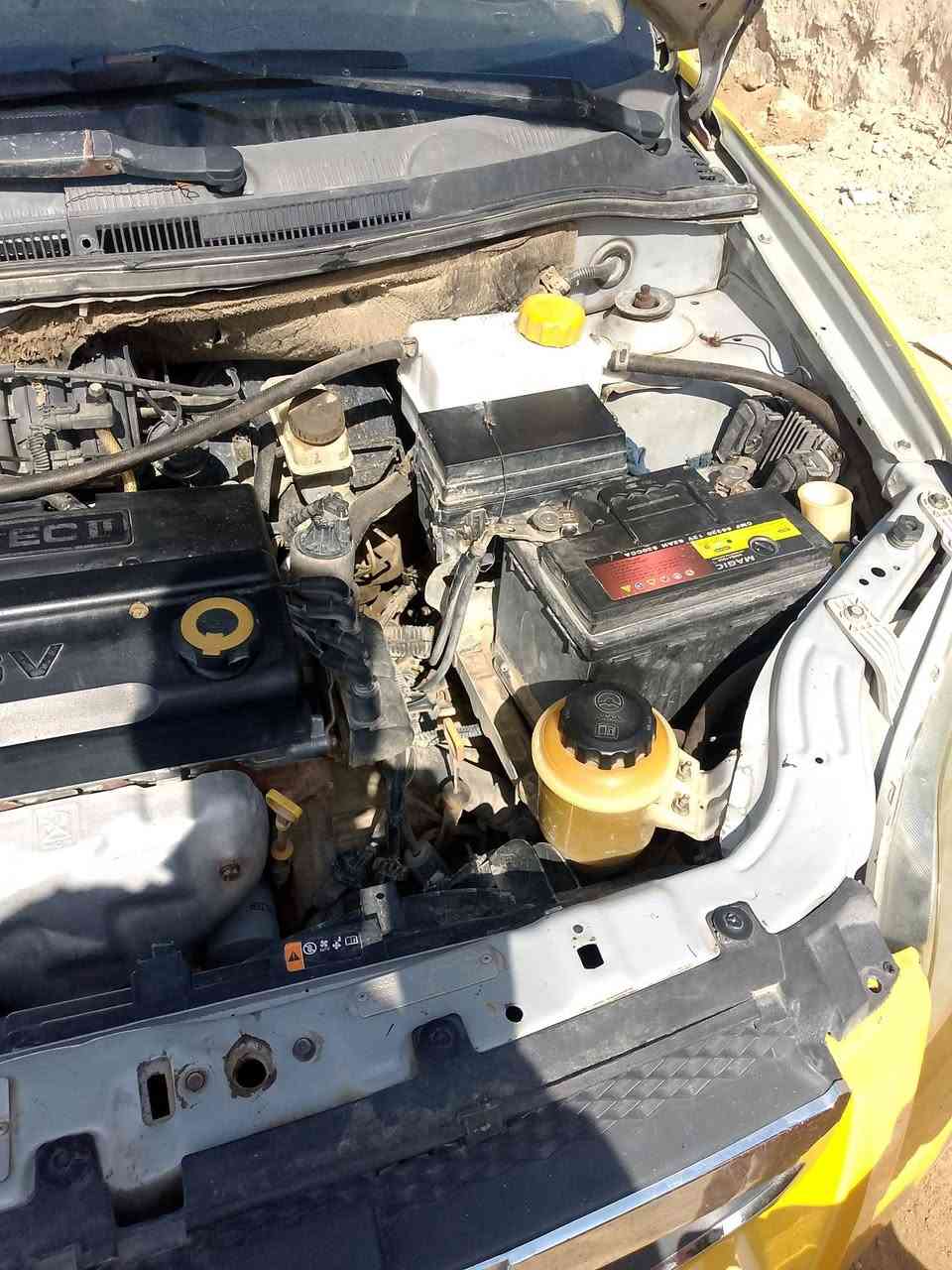 السلام عليكم سياره للبيع افيو موديل 2008 صبغ جديد ومكينه وكير وتخم تاير والكشر نضيف  جدا بس باردة قليل بل كشر ومكينه 1600وعلمن السيارة مصفر من المرور والغرامة والسعر 50بيها مجال رقم الهاتف ***********نجف مناذرة
