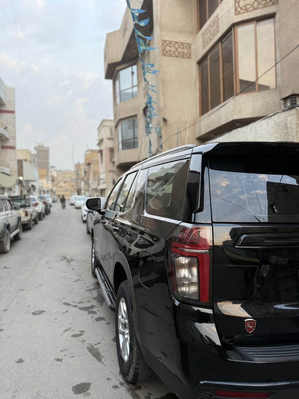 سلام عليكم
تاهو موديل 2023  Ls
(خــليــجي)
ماشيه:63
مكفوله من الدعامية اللدعاميه من بارد ومن صبغ
سياره نضيفه جدا
سنويه باسمي تحويل ثاني يوم

بيها ملاحضه بسيطه: رصعتين  صغار 
مكان السياره :الكاظمية المقدسة
رقم: ***********
