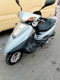 بريز بلاديه المكان بغداد السعر 650 اتصال 07716179397