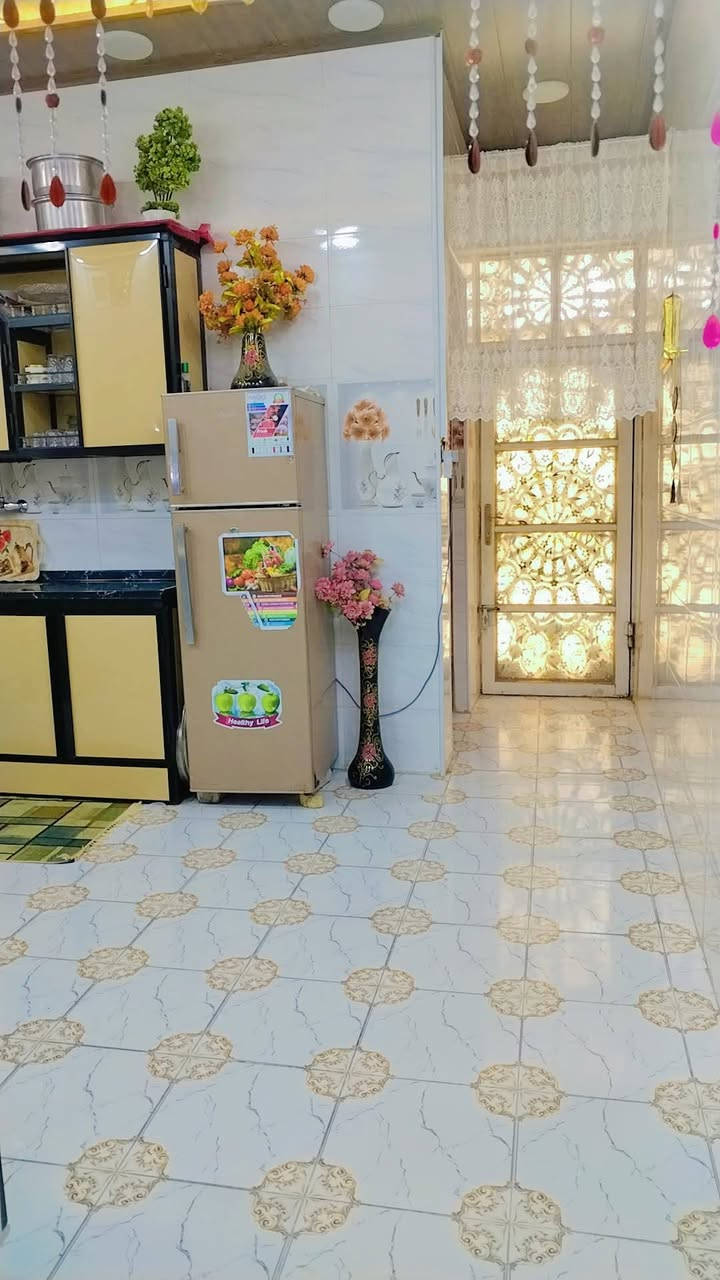 1بيت اللبيع بل نداء جامعة الكفيل قريب عليهه بيت درجه أولى 100 متر طابق واحد   *********** بسعر مناسب بيع مستعجل
