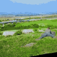 شاشه للبييع  اسم  sama حجم 43 سمارت بيها انترنيت... 4Kحقيقي 60 هرنز وف...