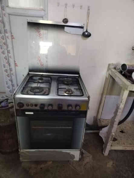 غراض للبيع تواصل واتساب ***********
