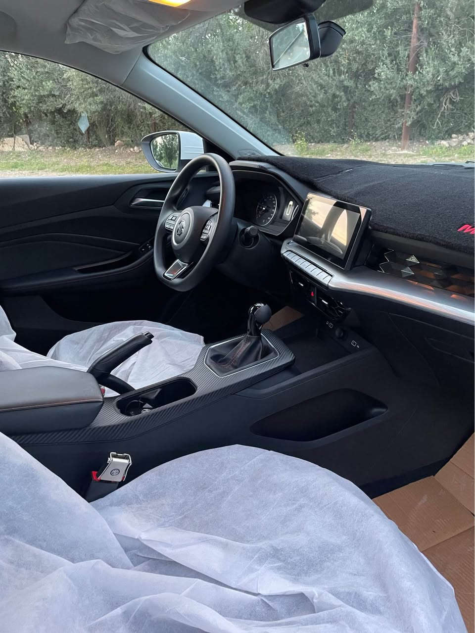 بە ناوی خوای گەورە 
MG gt 2025 گێڕ عادی 
بێ بۆیاخ بێسارد و پیدی ئاڕ 
تەنها چاڵێک بە دۆسەی سایەق 
١٧ هەزار ڕۆشتوە 
سعر ٩٩$ 
ڕەقەقم تەلەفون.***********
*********** السليمانية, العراق
