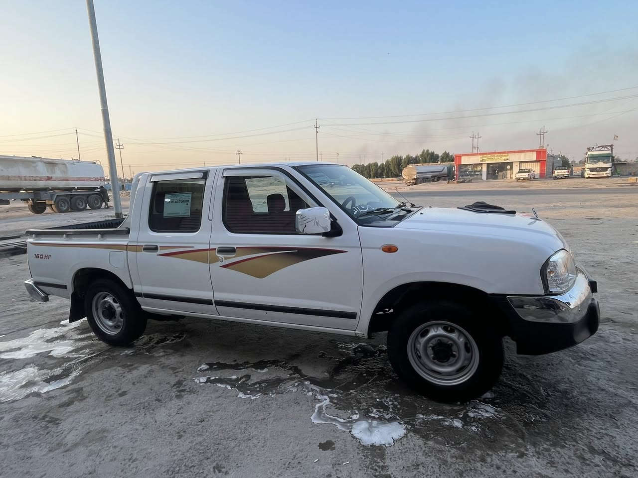 السلام عليكم نيسان محسن 2014 سياره جاهزه من كلشي جديده ماناقصه شي رقم مثنى السعر 150 وبيه مجال للطيبين العنوان البصره الزبير استفسار اتصال ***********
