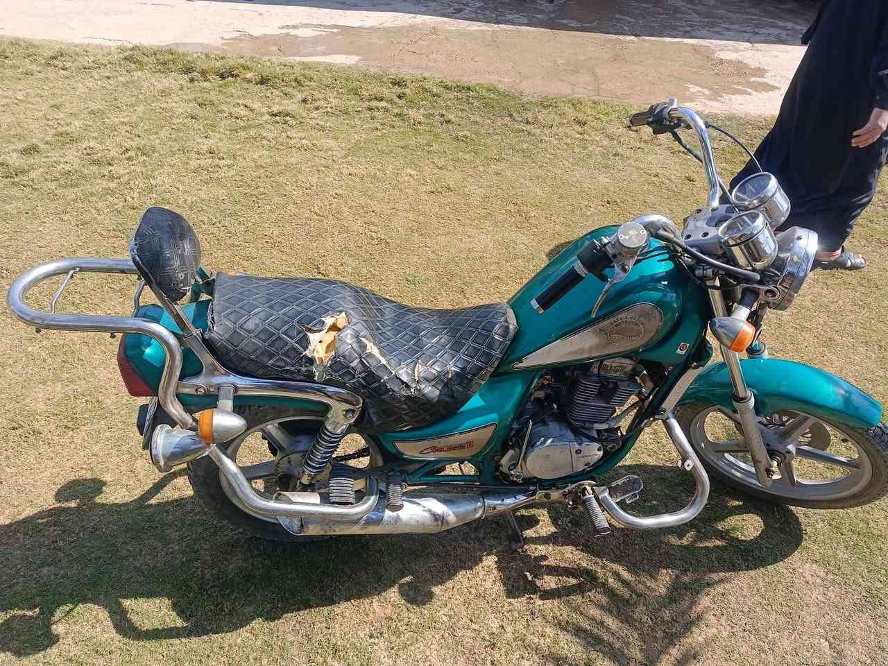 موطور هيرلي للبيع كامل مكمل السعر 550 وبي مجال للشراي للاستفسار الاتصال ***********
