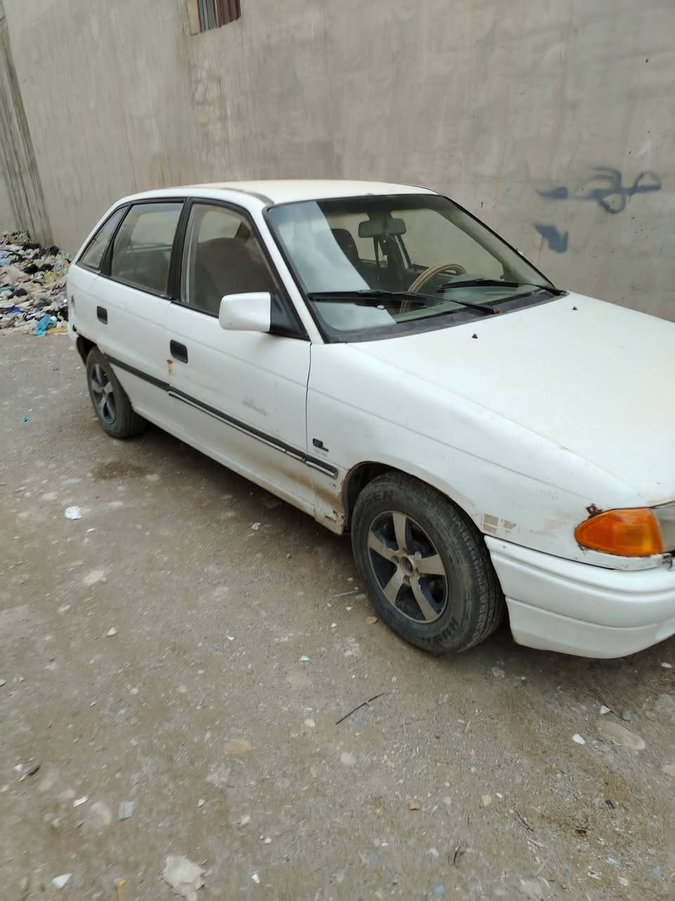 السلام عليكم استرا بيضاء موديل92 حجم 16 رقم ديالى مشروع وطني بنزين السنويه لغاية 2025 شرط وكاله تحويل الشرعي موجود بل موصل  السياره مكانها بل موصل الايسر سعرها 30 وبي مجال شي قليل الريد ارسلني خاص


**إذا كنت صاحب هذا الإعلان وتريد حذفه لأي سبب، رجاءا أرسل رسالة إلى الدعم الفني**