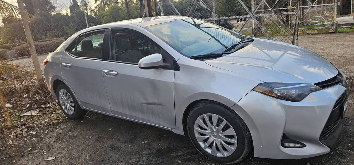 كورلا ٢٠١٨ رقم سليمانية سنوية لحد ٢٠٢٨ بيها بطاقة بنزين  بيها ثلاث قطع بارد وبونيد مبدل السعر ١٣٣ وبيها مجال اتصال على رقم ***********
