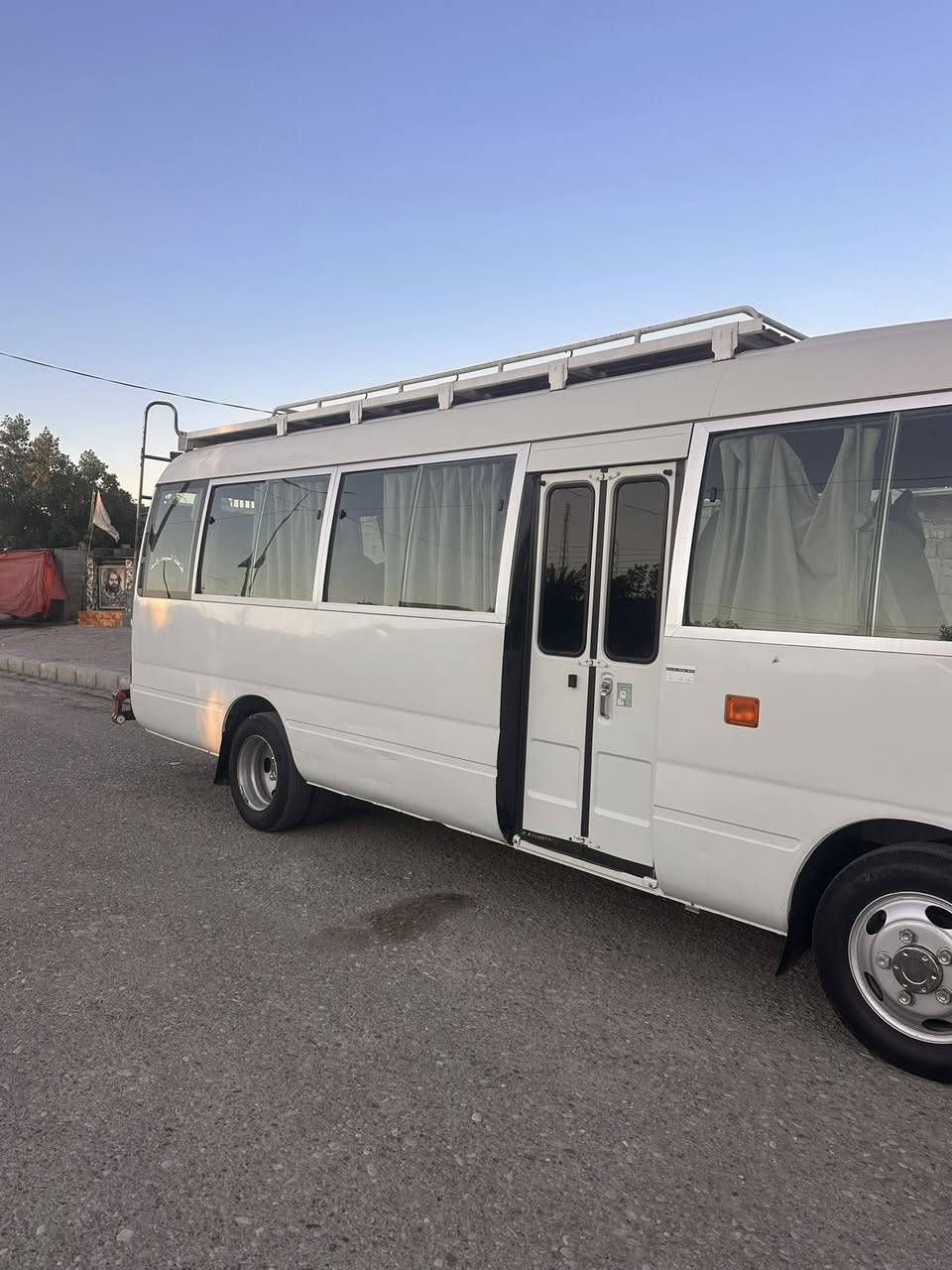 السلام عليكم موديل 15جاهزه 
رقم شمالي سنويه ل27

كشن ستاركس 

تلبيسه 

وركه أظافيه 

تاتفئه 

تبريد محور ودامه عامه فانات خارجيه وداخليه وكمبريسر جديد 

تخم تاير برجستون 

اربع وياله فاتحه صار 20يوم 

مكينه صار 20 يوم من فاتحها تجفيت عام 

اكسن جديد مبدله 

صدر 80 بالميه 

بيها صبغ من الدبل الصفه الطويله لالصندوك عندي مقطع كامل بالتفاصيل 

السعر 335 وبيها مجال

 

***********
