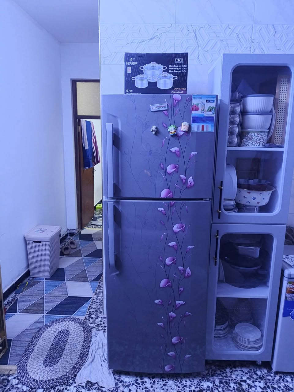 ثلاجة شغالة كاملة بس الباب شوية هاي مكسورة إلي بالصورة اريدها ٢٥٠


**إذا كنت صاحب هذا الإعلان وتريد حذفه لأي سبب، رجاءا أرسل رسالة إلى الدعم الفني**