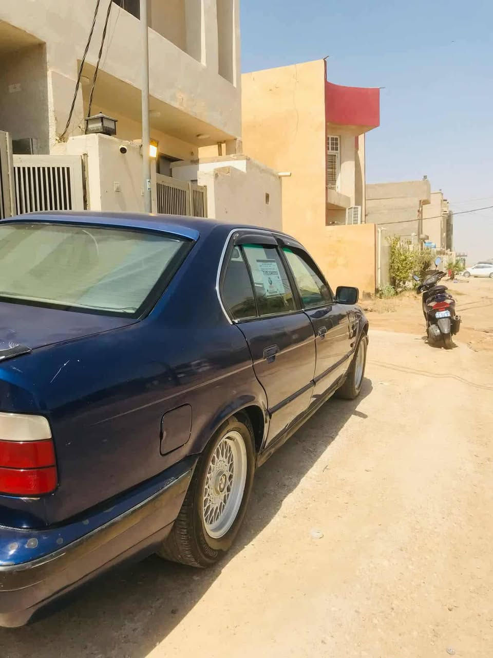 السلام عليكم 525مسكر عدل موديل 91
السعر 40وبيه مجال 
***********
