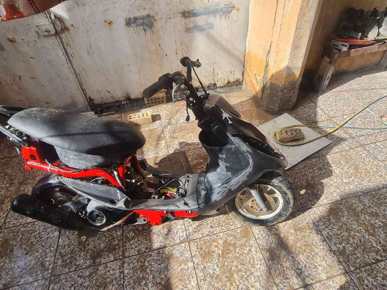 سسلام عليكم دراجة ماكس تعمير جديد مكينة تجفيت جديد
تايرات جدد 
دمام بيها باتري جديد كابريتة جديدة فكيوم جديد دراجة حلوة ونقص بس شوتة، ،،السعر 350 وبيها مجال مكاني بغداد قرب علوة الرشيد


**إذا كنت صاحب هذا الإعلان وتريد حذفه لأي سبب، رجاءا أرسل رسالة إلى الدعم الفني**