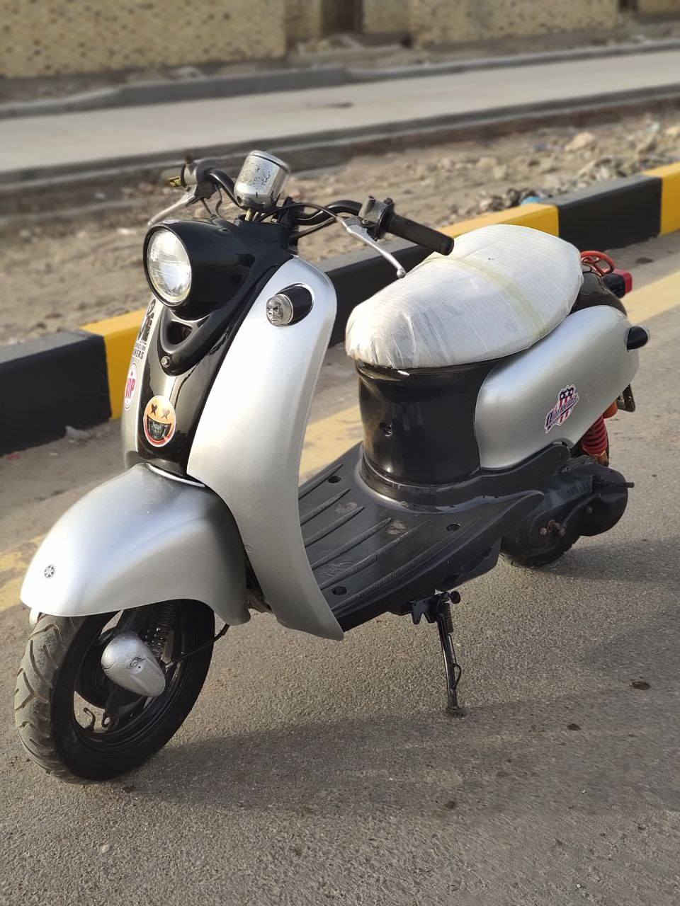 دراجة مصرية محرك مبدل بستم بوشة بلاد
شلعة ومعدل ونعومة دراجة جاهزة للاخير
سلف اشاير لايت بگ لايت هورن قفل جنطة
وقفل بانزين وقفل سكان كفرات جدد اصلي
السعر 375 
مكان سوق الشيوخ


**إذا كنت صاحب هذا الإعلان وتريد حذفه لأي سبب، رجاءا أرسل رسالة إلى الدعم الفني**