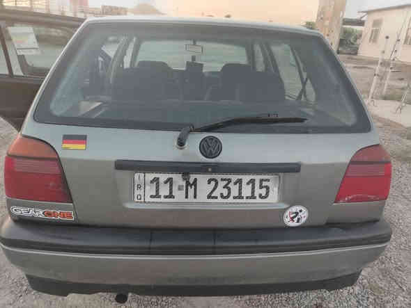 من رخصه المدير عندي كولف مديل ٩٢ اتوماتيك محرك ٢٠٠٠ تبريد شغال صدر نضيف داخلها كلش نضيف محرك قبل شهر شاده جديد هزه جديده سنويه بسمي السعر ٤٨ وبيها مجال قليل لاستفسار اتصل على الرقم *********** مكاني بغداد كاظميه
