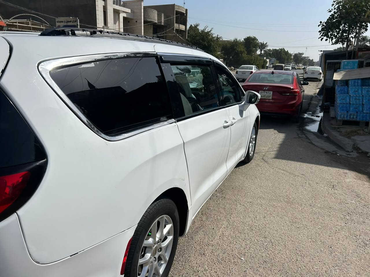 سيارة للبيع موديل 2023 حساسات اماميه وخلفي رادار مرئي سيارة بازين وغاز حادثه أمريكي جاملغ خلفي اثنين سيارة سودة مصبوغه عام ابيض بسعر 180 ***********
