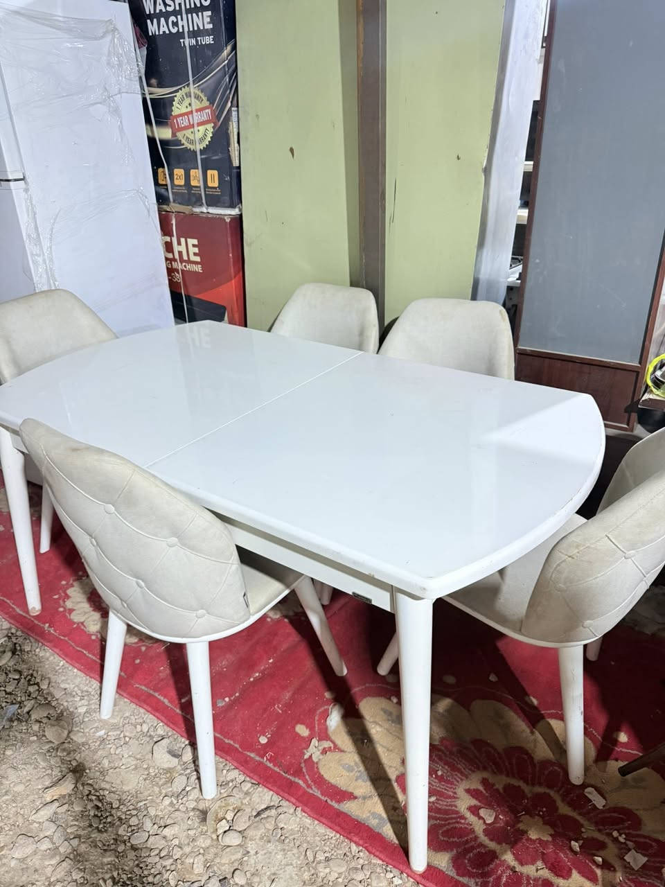 مزاد الثقه لبيع وشراء كافة الأثاث المستخدم الباله 
العنوان بعقوبه بداية كاطون الرازي 
***********
