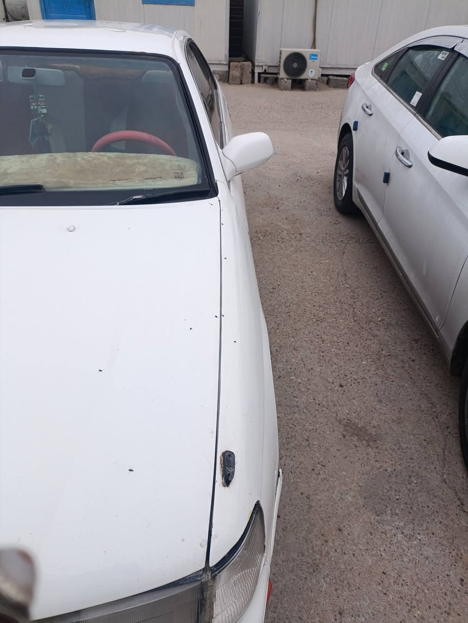 اسلام عليكم 
سياره للبيع كراون بطه موديل 92رقم نجف 
سياره مكفوله من كل عيب كفاله اصوليات وضربه قويه وكص ونقل 
سياره حلوه ونضيفه كير مكينه نضاف لا تأخير ولا تبخير وتجي وتفحص كهربائيات كلها شغاله من الدعاميه للدعاميه تبريد شغال وثلج ب الصيف غرفه نضيفه تخم تأير عربانه الوره جديده صار شهر من شديت وسياره كدامكم شوف العين مكانها بصره السعر 50وبيها مجال *********** بي واتساب ورجا المو شراي لا يتصل
