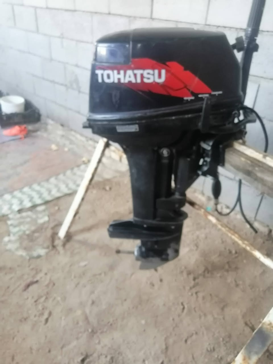 مكينه تهاستو مديل 14 محرك مفتوح والكير بلاد يرجى الاتصال وليس المراسلة السعر خاص رقم الهاتف *********** رقم الهاتف ***********
