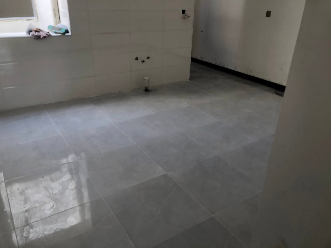كادر مصري شغول ليزر تسليم هندسي متفرغين مواقع ما نشتغل مع احتراماتي اليهم بغداد فقط***********
