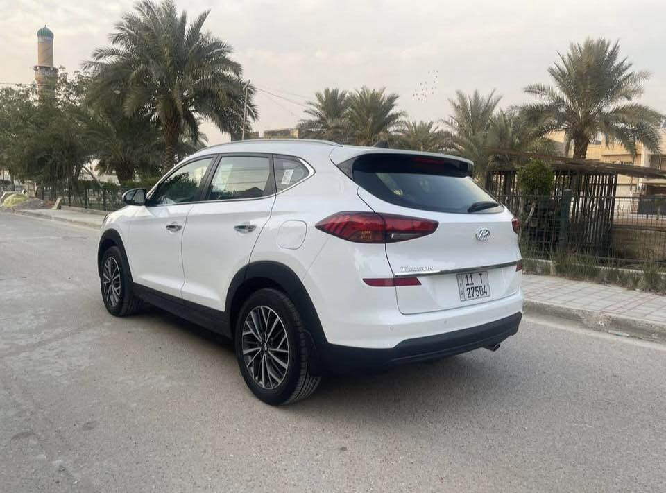 ‏سلام عليكم 

سيارة توكسان للبيع ￼٢٠٢٠ السيارة نظيفة كلش اخت الزيرو  ماشية ٤٢ الف    
فقط واتساب *********** ￼ 
مكان السيارة النجف الاشرف 
 السعر ٢٠٨
