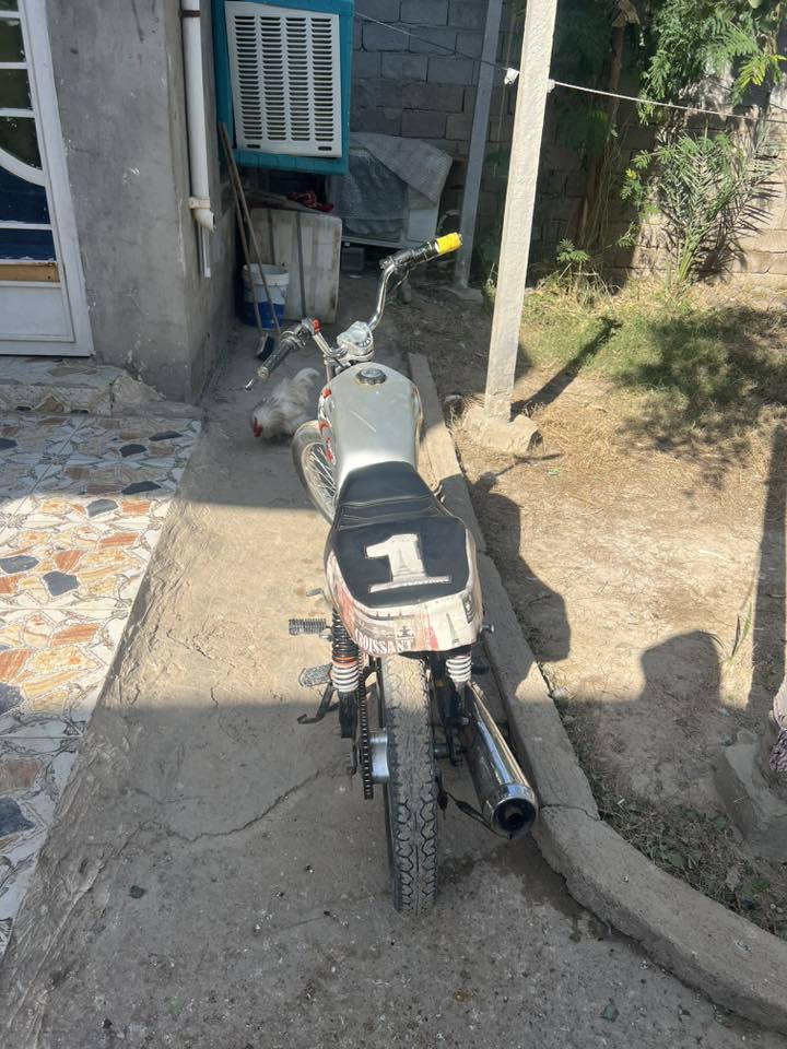 سلام عليكم دراجه البيع نضيفه مكينه بيام تعمير كله 25الشاصي مديل 2016سعره 650 دراجه أوراق اصولي بكاني كوت حي الحكيم رقمي ***********
