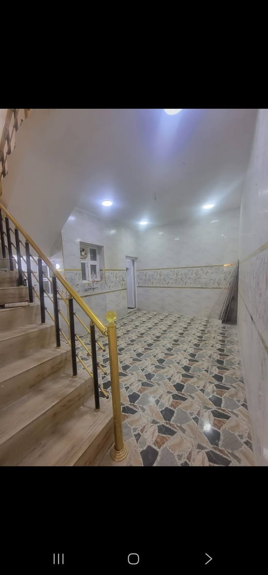 #دارللبيع
المساحة 50م  بواجهة 5×10
بناء حديث من الاساس و اضلاع مستقله 
 يحتوي على صالة ومطبخ  وخدمات صحية عدد 2 وغرف نوم عدد 2
 الموقع الغزالية شارع مدير الامن بداية مربع المدارس  للاستفسار الاتصال 
***********
او زيارة المكتب في الغزالية شارع البدالة مقابل الكوخ
 مكتب الهندسي للعقار
