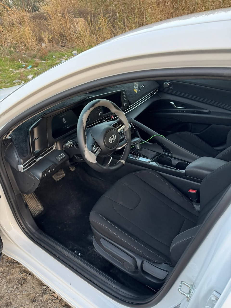 السلام عليكم النتره 24هايبرد رقم بغداد باسمي شخصيا نص فول عدافتحه وجلد مابيها لباقي كل مواصفات بيها صور حادث مرفق مع سونار اي استفسار اتصال ***********
السعر 165 مجال بسيط
