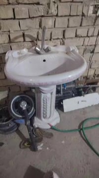 سعر مناسب • ما بيها شي