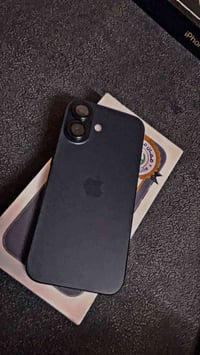 ايفون 16عادي ذاكره 128بطاريه 95%‎جهاز اخو جديد زلغ واحد مابي وتر بروف ...