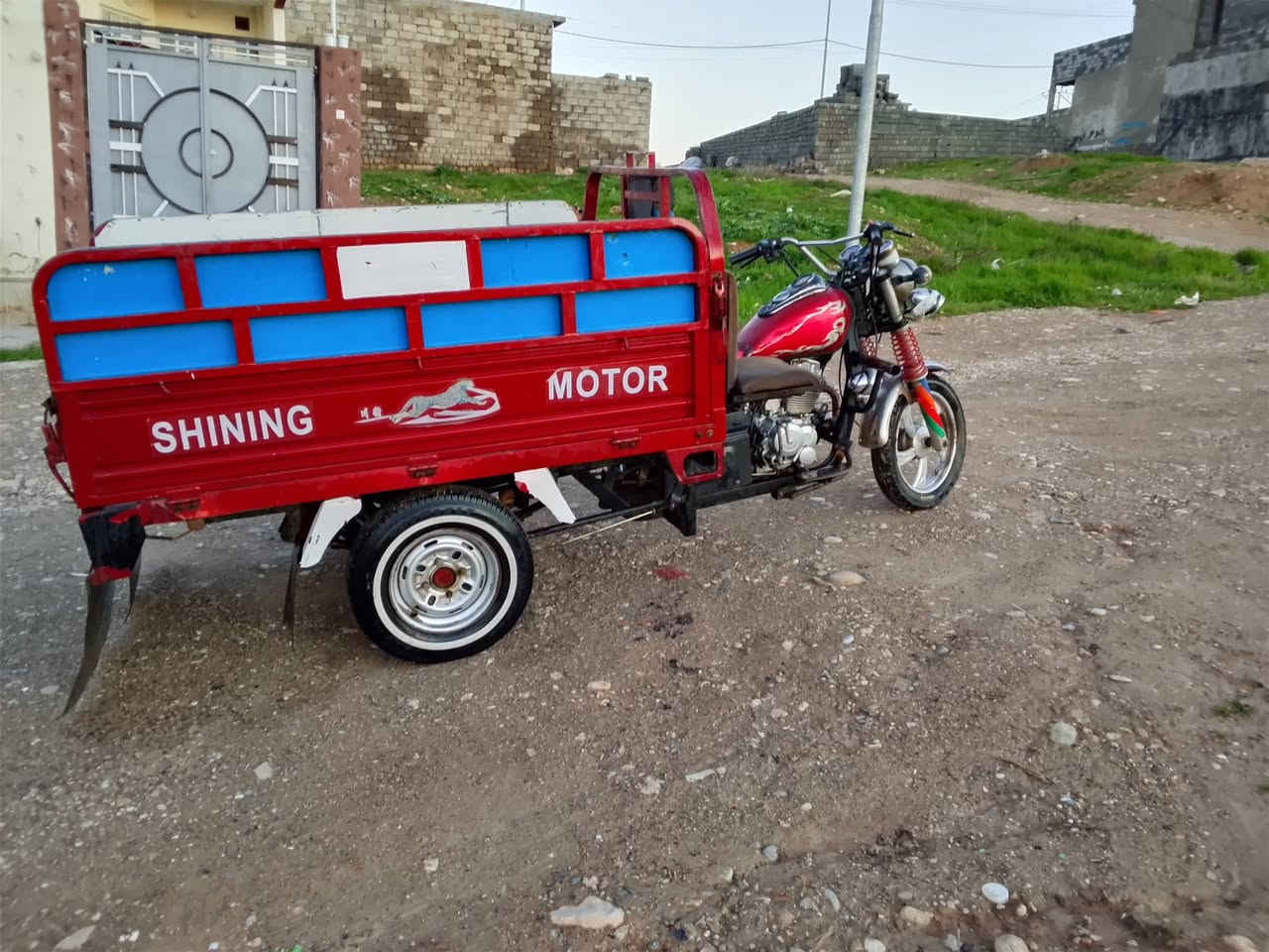 ستوته لبيع 2020 مكينه 2022 الشاصي بي بديه فطر الواير منيه بس عايزه باتري 
السعر مليون 250 وبيها مجال قليل ***********
