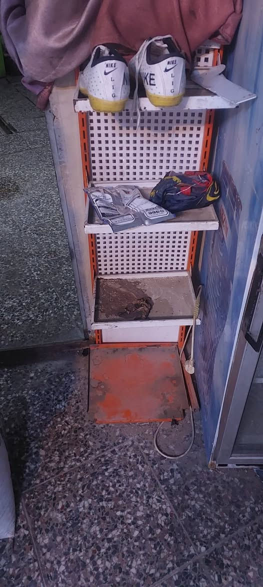 البيع شلع بغداد حي الكوفه ***********
