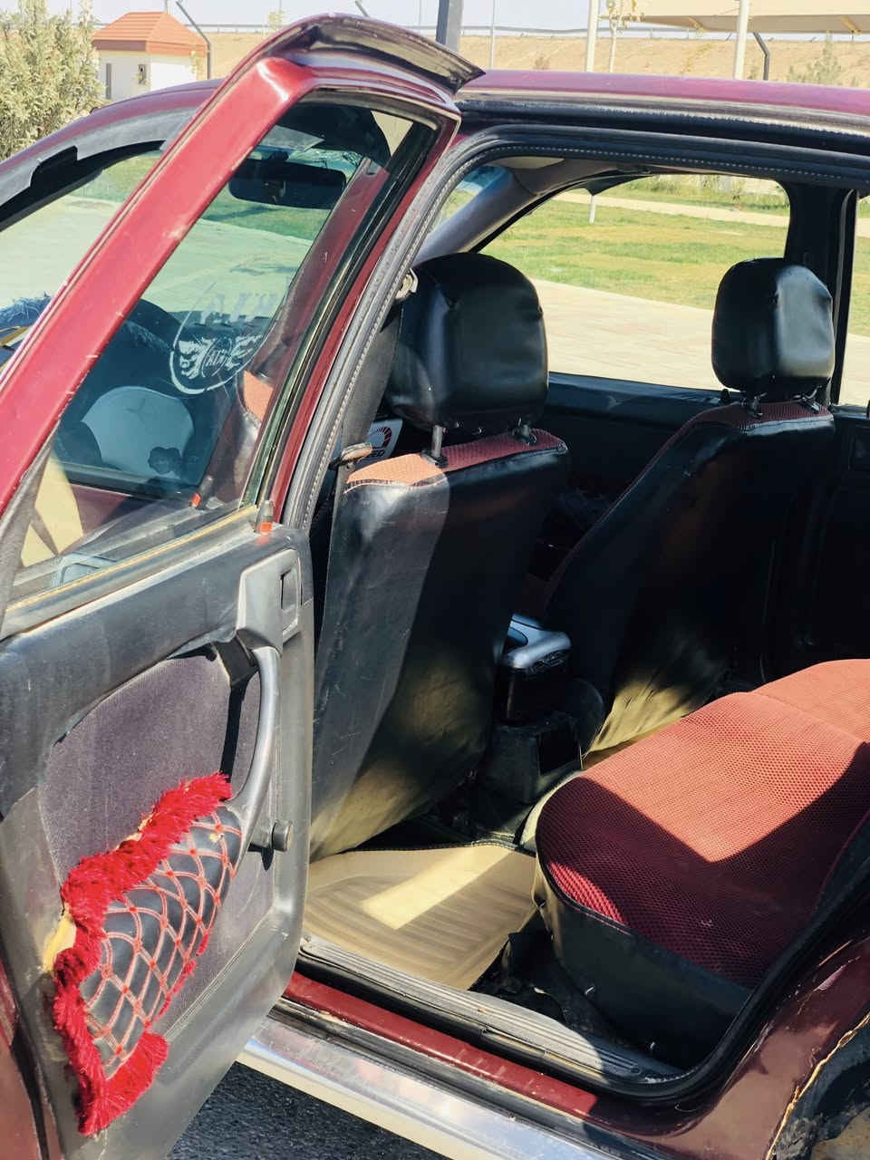 السلام عليكم اخوان اقرو المنشور زين وراسلني تشلع عيوني رقم صلاح الدين شرط التحويل سنويه نافذه 
اوبل فكترا للبيع فقط 
موديل ١٩٩١
السياره بلاديه بدون صبغ بدون ضربه 
غرفتها كلش نضيفه 
مكينه وكير خير من الله اشتغلتهن على ايدي 
كهربائيات من دعاميه لداعاميه كلها شغاله على ايدي كملتهن للامانه السياره جنت اعمر بيها اليه مال جناي بس احتاجيت فلوس وعرضتها 
حداديه بجيس 
كلشي تمام 
السياره عوزها فقط هلالات الخلفيه وصبغ بس كلها كامله 
السعر ٢٥ وبيها مجال الله شاهد صارت عليه بأكثر من هيج


**إذا كنت صاحب هذا الإعلان وتريد حذفه لأي سبب، رجاءا أرسل رسالة إلى الدعم الفني**