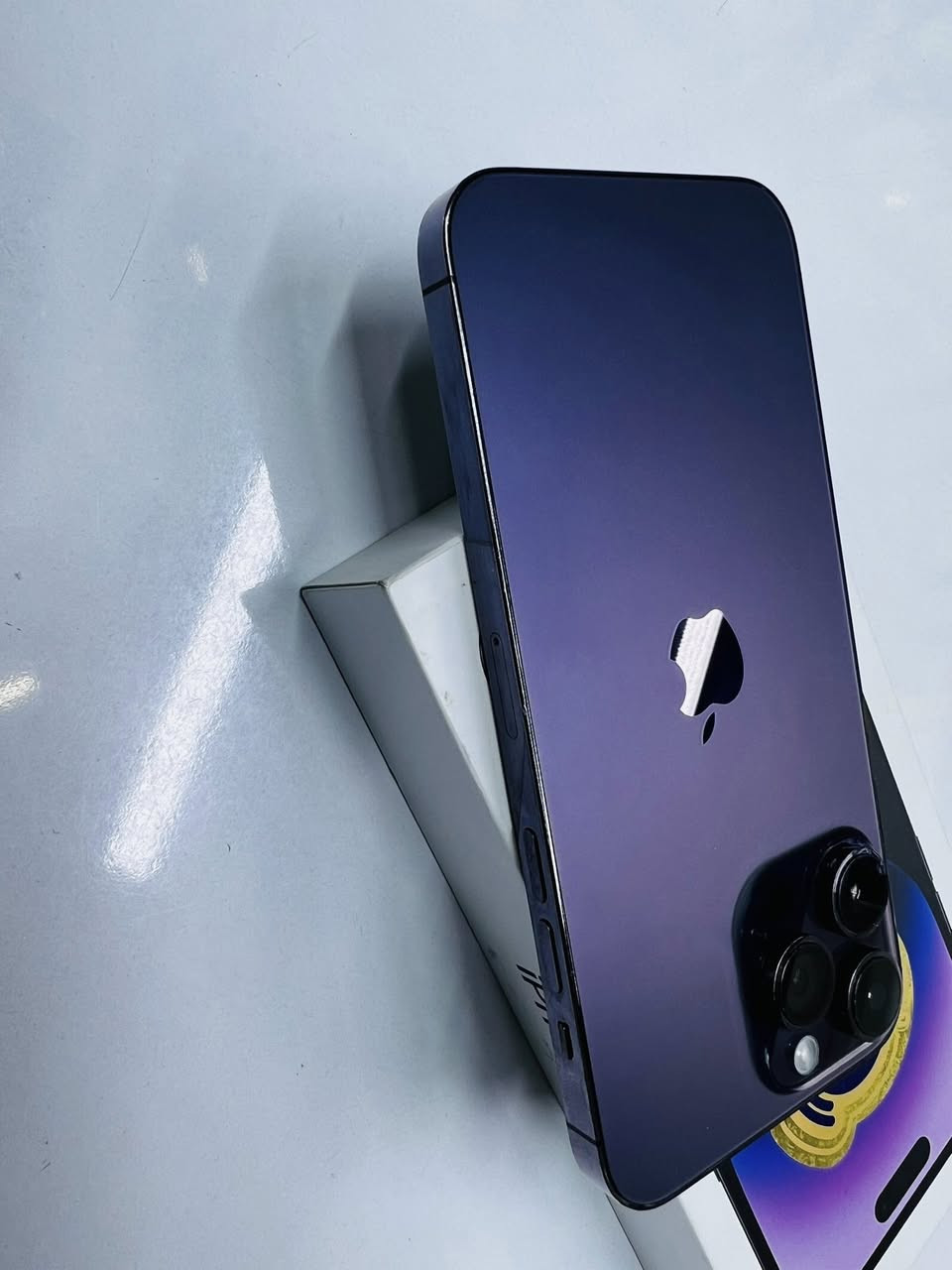 السلام عليكم
ايفون 14 برو ماكس 256 دبل دبل خط z/aa
نظيف جداا🔋82 بلادي السعر 850 الف 
مكاني الدوره
***********
