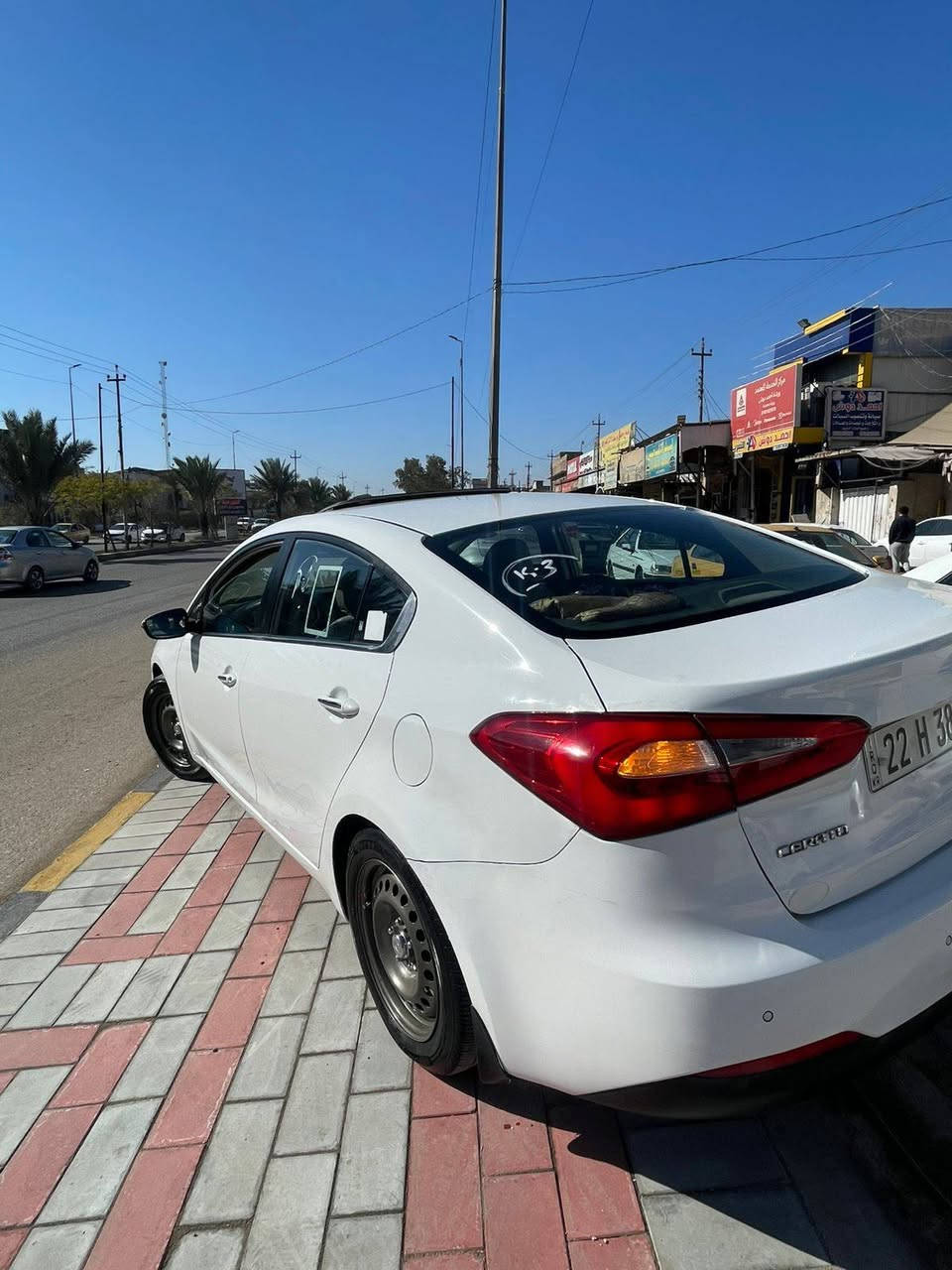 من رخصه الادمن كيا سيراتو 2015 وارد خليجي بيه دور الجاملغ الخلفي صبغ +بارد الباب الخلفي طرف والباقي مكفول فول مواصفات عدا البصمه تغليف غرفه كامل +بطاين بيبان تغليف حراري مال جناي  رقم اربيل سنويه لل2030 كل الموصفاه شغاله 💯السعر 128 وبيه مجال حك الجيه مكانه نجف /كوفه /للاستفسار*********** / ***********
