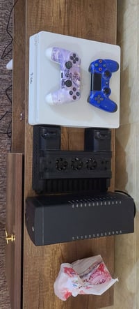 بلي فور • ون تيرا • يو بي اس