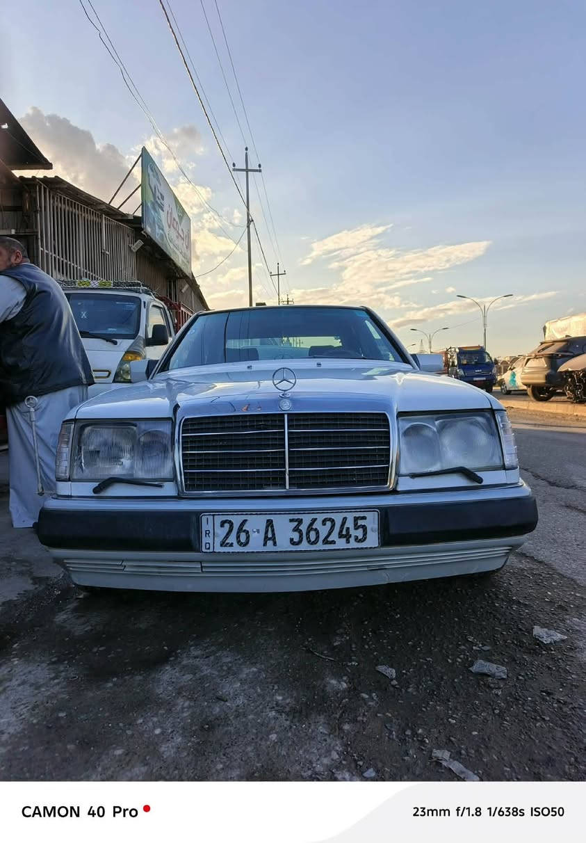 دب 300 موديل 91 بدون صبغ مكينه عنكبوت كهربائيات كلها شغاله بسمي 65 وبي مجال مكان الموصل *********** واتساب مفتوح الخط مقفل
