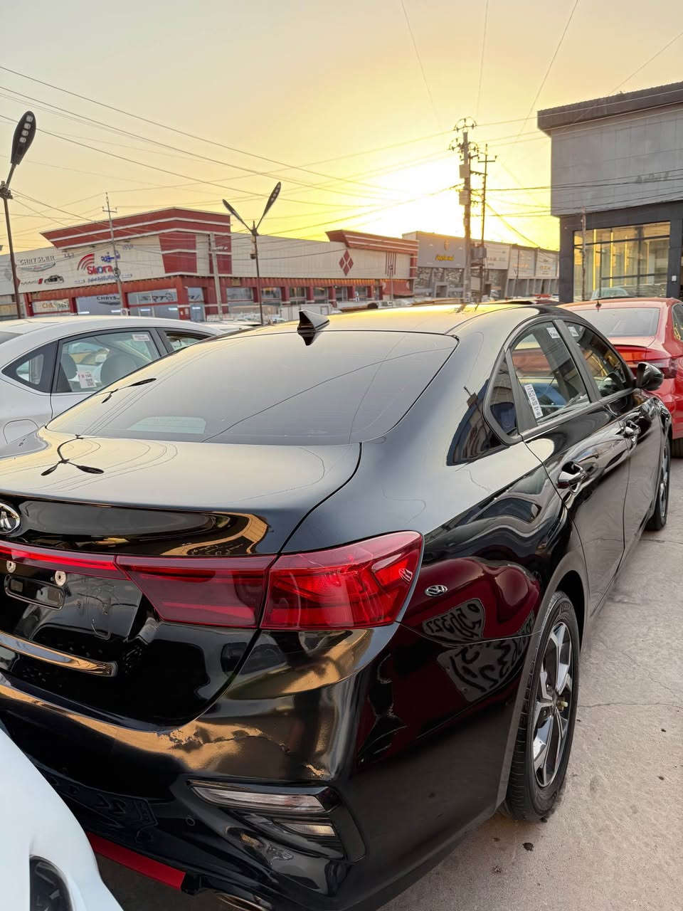 كيا فورتي موديل ٢٠٢٠ محرك ٢٠ دوش سيارة مكفولة من صبغ 
وتعديل و رقم ماشي ٥١٠٠٠ الف رقم موبايل *********** بس واتساب موجود على هذا رقم . أربيل, العراق
