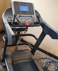 جهاز جري نضيف اخو جديد  مستعمل اقل شهرين بعده بلجيس يتحمل وزان 200كيلو...